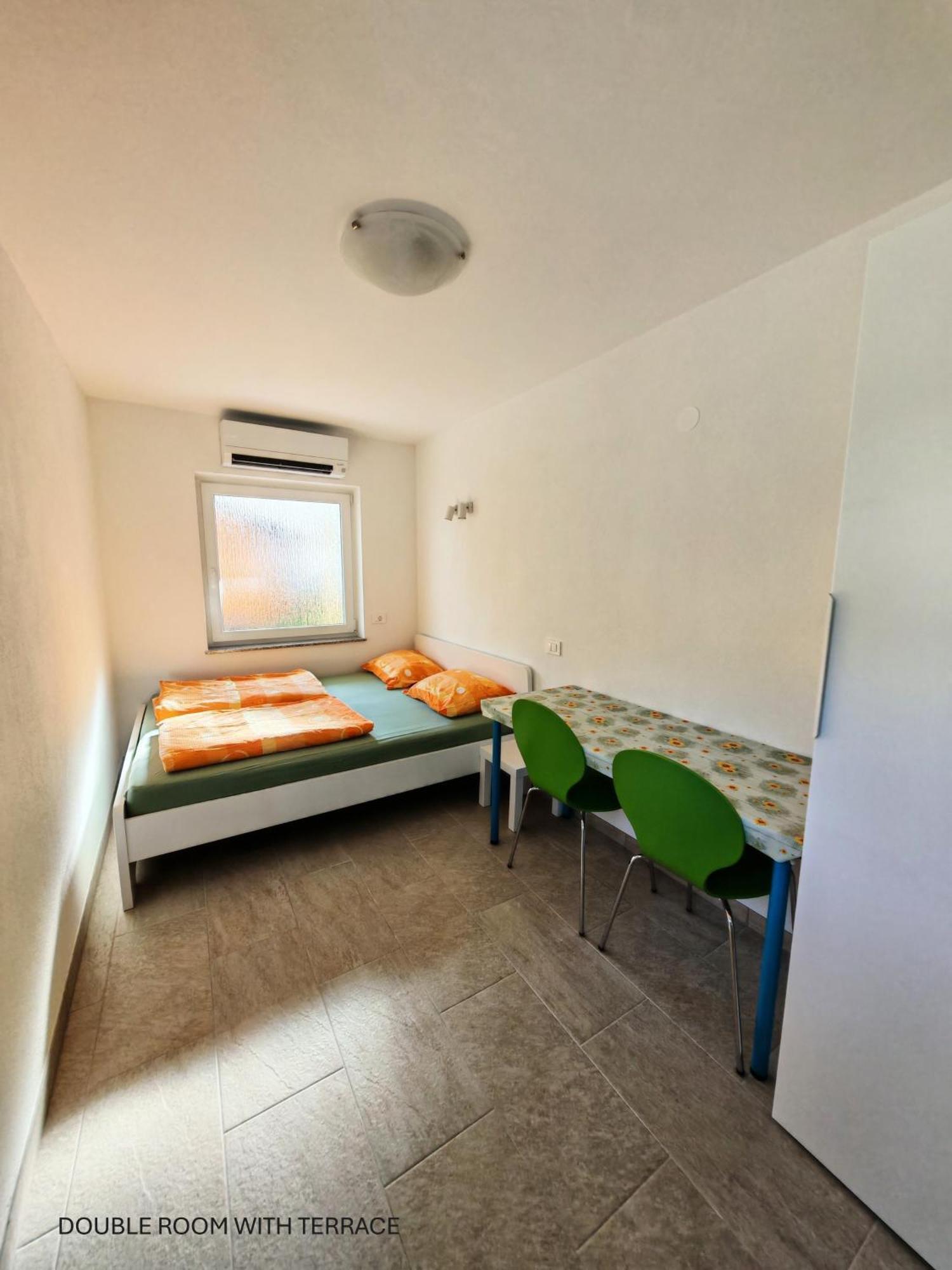 Apartment And Room Anica Толмин Экстерьер фото