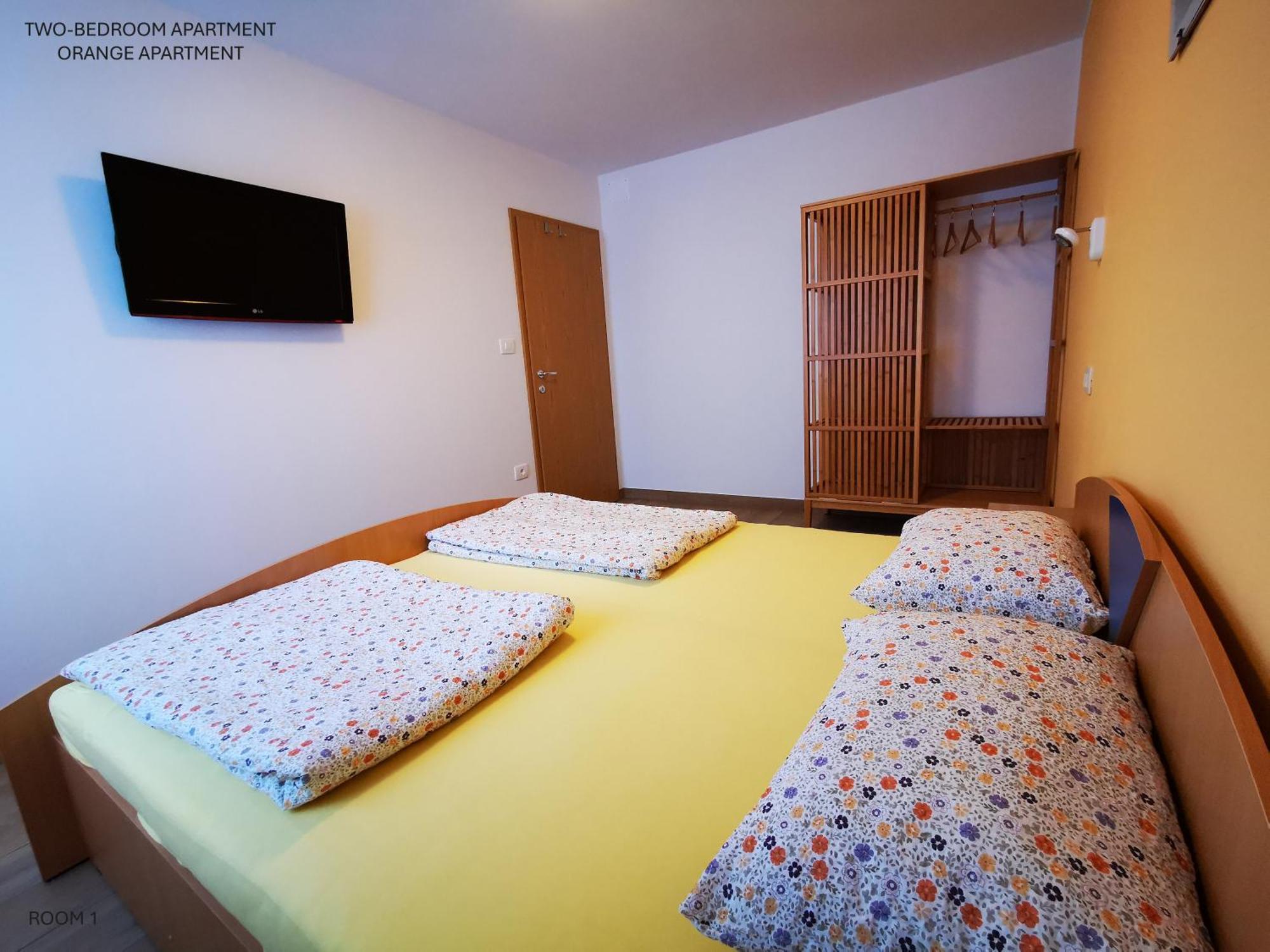 Apartment And Room Anica Толмин Экстерьер фото